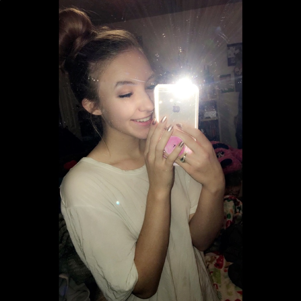 Meet your Posher, Mckenzie